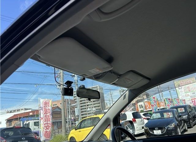 Toyota Voxy Z Kira 2007 full