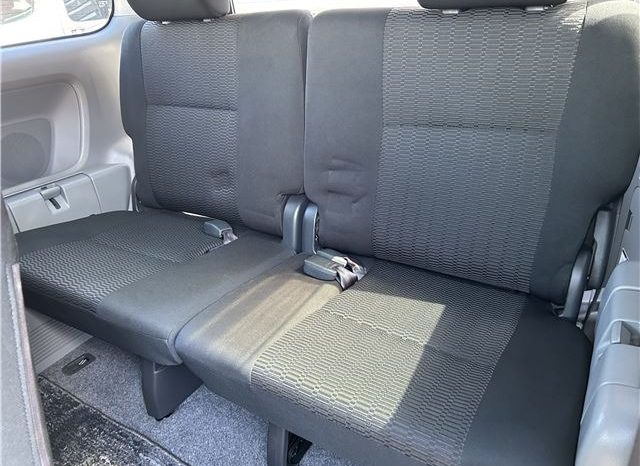 Toyota Voxy Z Kira 2007 full