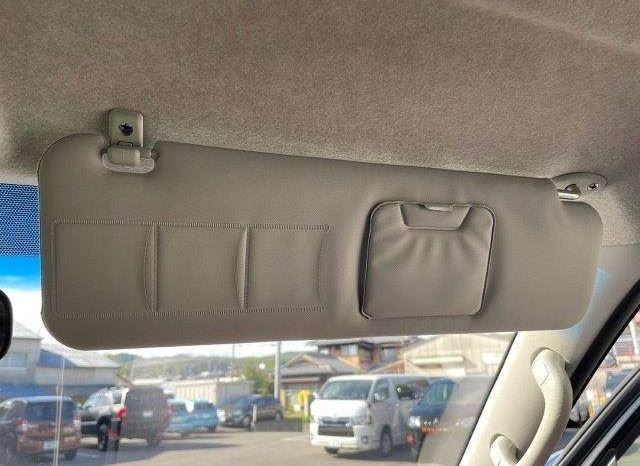 Toyota Hiace Van Super GL 2011 full