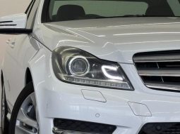 MERCEDES BENZ C-CLASS C180 Avantgrade 2013 full