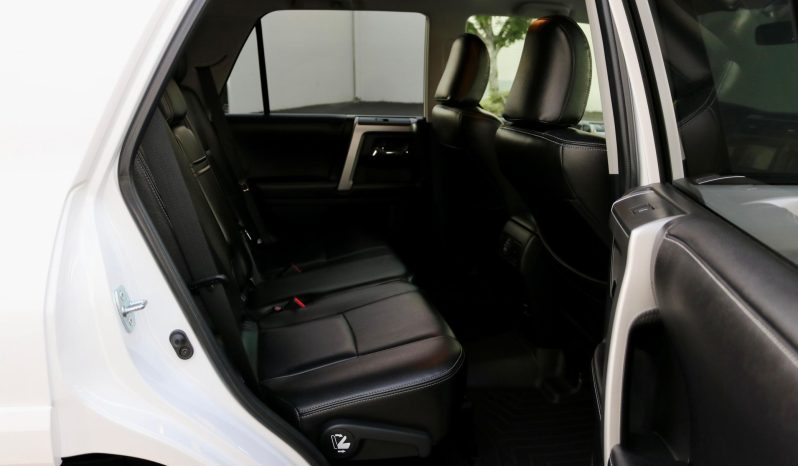 2016 TOYOTA 4RUNNER SR5 4X4 full