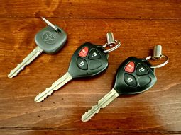 2016 TOYOTA 4RUNNER SR5 4X4 full