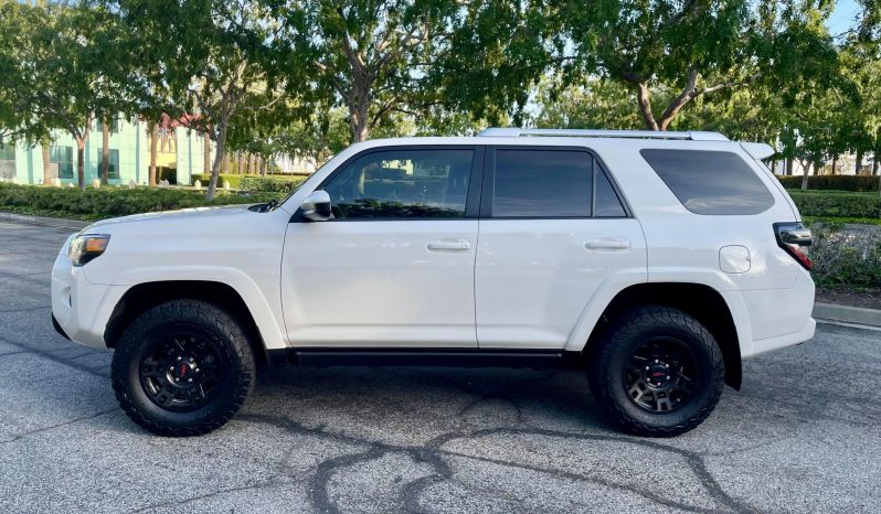 2016 TOYOTA 4RUNNER SR5 4X4 full