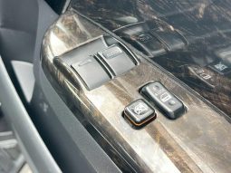 TOYOTA HIACE VAN SUPER GL DARK PRIME 2017 full