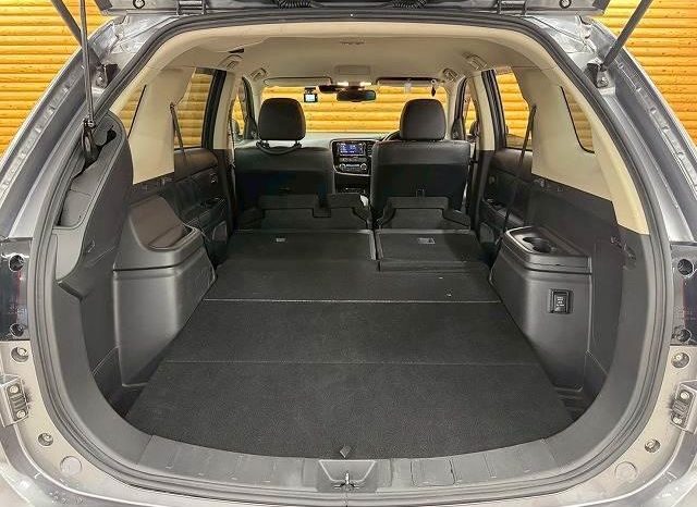 MITSUBISHI OUTLANDER PHEV G 2017 full