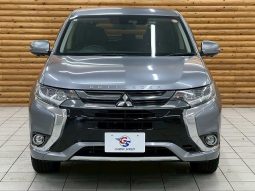MITSUBISHI OUTLANDER PHEV G 2017 full