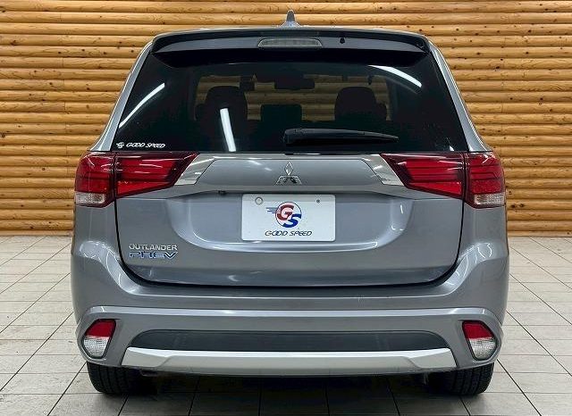 MITSUBISHI OUTLANDER PHEV G 2017 full