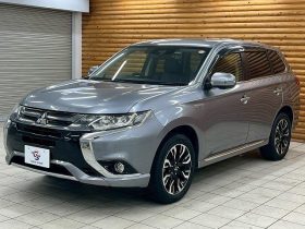 MITSUBISHI OUTLANDER PHEV G 2017