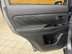 MITSUBISHI OUTLANDER PHEV G 2017 full