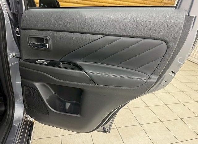 MITSUBISHI OUTLANDER PHEV G 2017 full