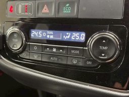 MITSUBISHI OUTLANDER PHEV G 2017 full