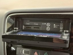 MITSUBISHI OUTLANDER PHEV G 2017 full