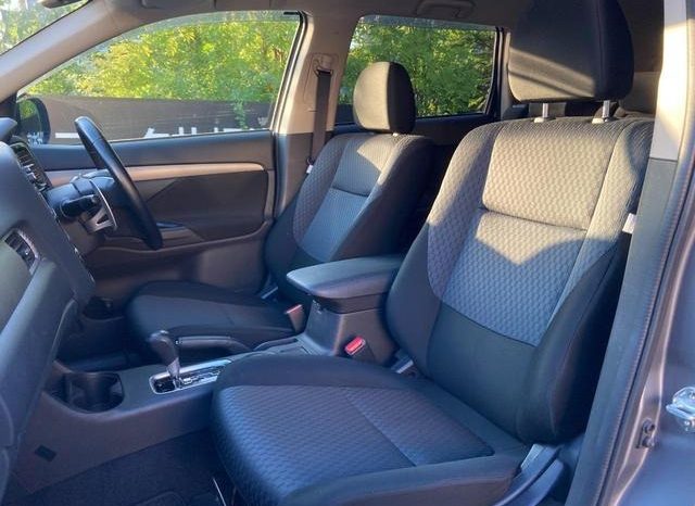 Mitsubishi Outlander 24G Navi Package 2014 full