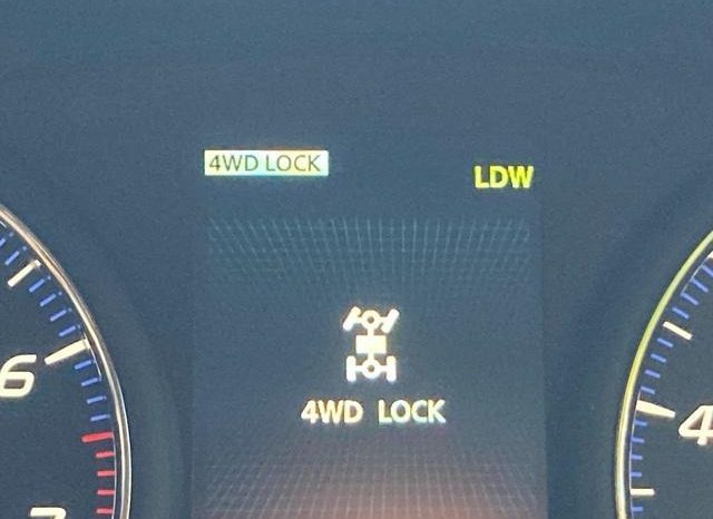 Mitsubishi Outlander 24G Navi Package 2014 full