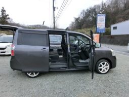 Toyota Noah X L Selection 2008 full