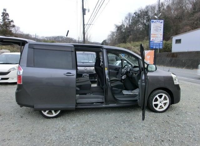 Toyota Noah X L Selection 2008 full