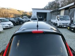 Nissan Juke 15RX 2010 full