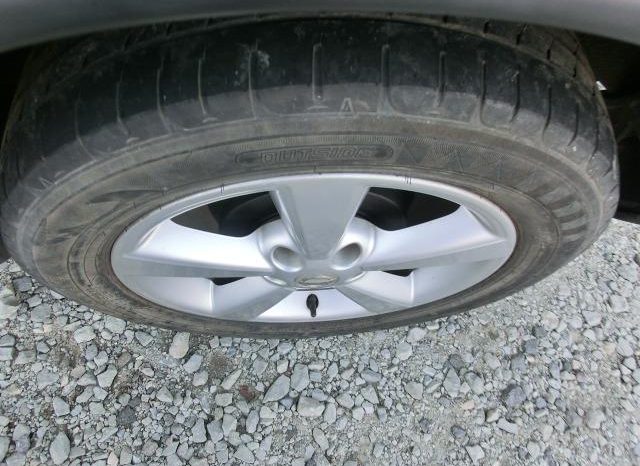 Nissan Juke 15RX 2010 full