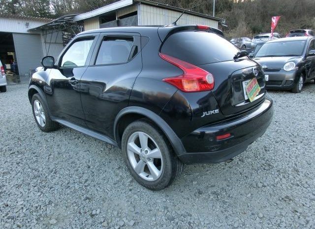 Nissan Juke 15RX 2010 full
