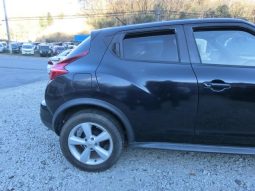 Nissan Juke 15RX 2010 full