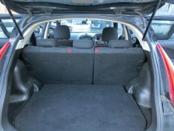 Nissan Juke 15RX 2010 full