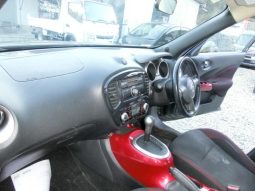 Nissan Juke 15RX 2010 full