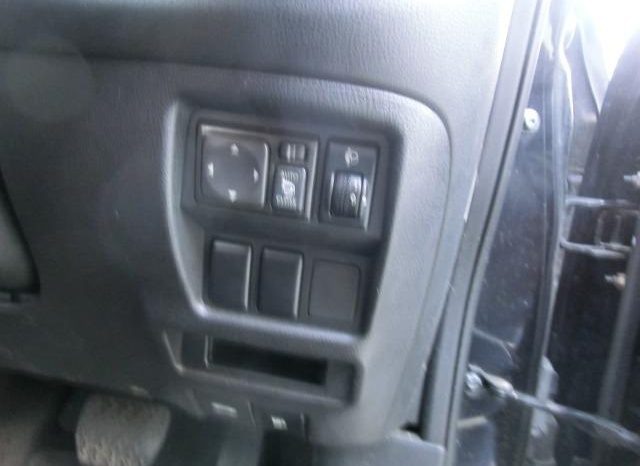 Nissan Juke 15RX 2010 full