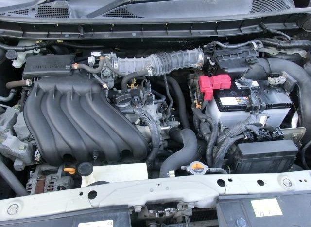 Nissan Juke 15RX 2010 full