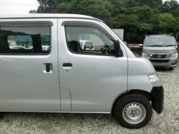 Toyota Liteace Van DX 2016 full