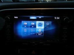 Mitsubishi Outlander PHEV G Navi Package 2013 full