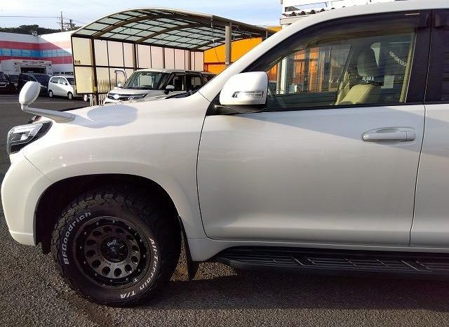 TOYOTA LAND CRUISER PRADO TX L PACKAGE 2015 full