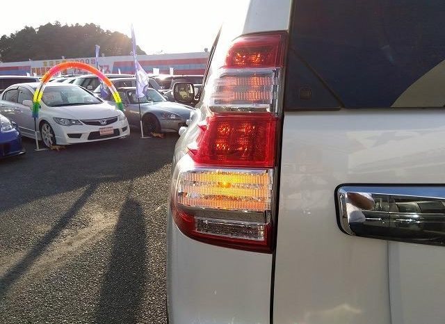 TOYOTA LAND CRUISER PRADO TX L PACKAGE 2015 full