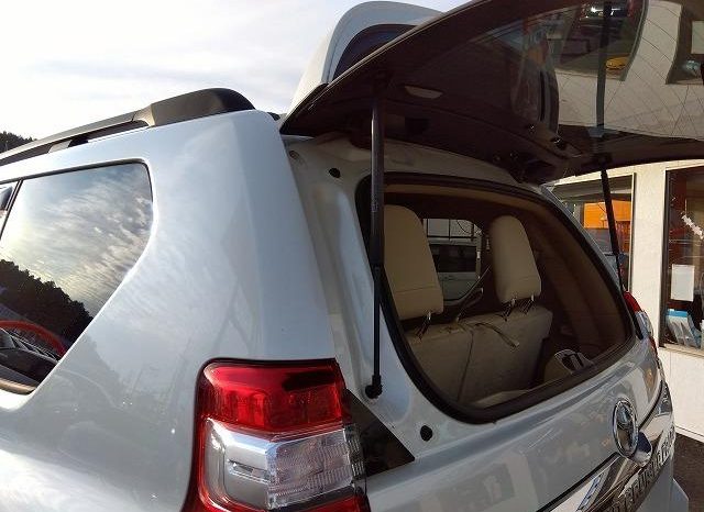 TOYOTA LAND CRUISER PRADO TX L PACKAGE 2015 full