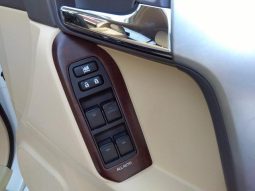 TOYOTA LAND CRUISER PRADO TX L PACKAGE 2015 full