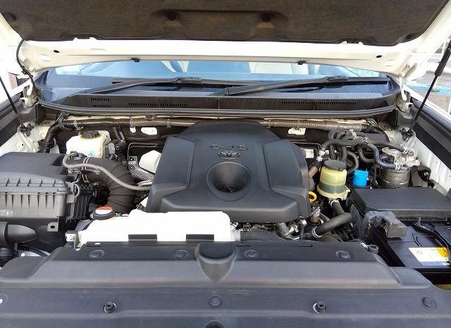 TOYOTA LAND CRUISER PRADO TX L PACKAGE 2015 full