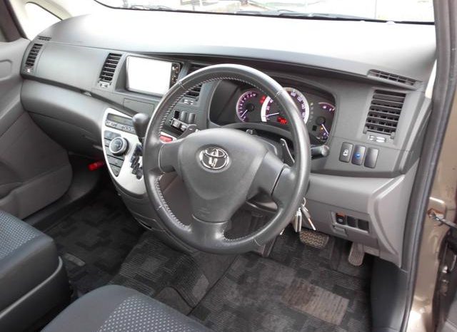 Toyota Isis Platana 2008 full