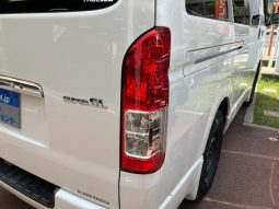TOYOTA HIACE VAN LONG SUPER GL 2016 full