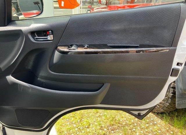 TOYOTA HIACE VAN LONG SUPER GL 2016 full