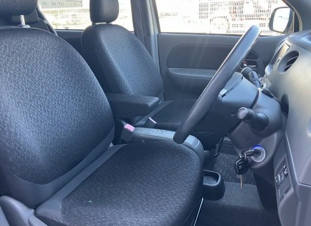 Toyota Sienta X L Package 2011 full