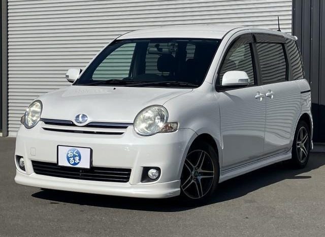 Toyota Sienta X L Package 2011 full