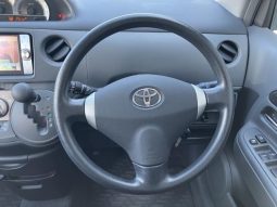 Toyota Sienta X L Package 2011 full