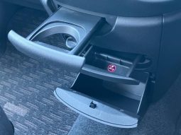 Toyota Sienta X L Package 2011 full