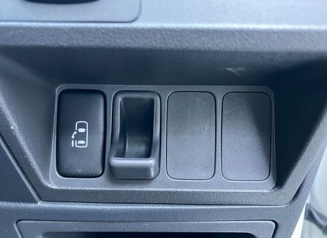 Toyota Sienta X L Package 2011 full