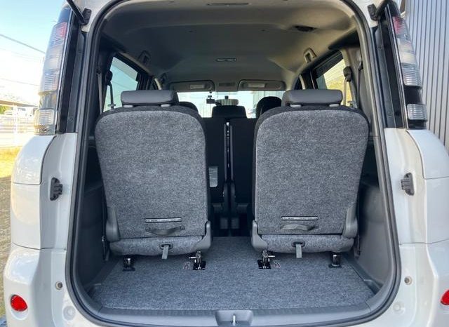 Toyota Sienta X L Package 2011 full