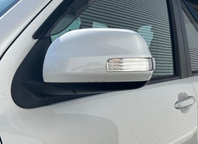 Toyota Sienta X L Package 2011 full