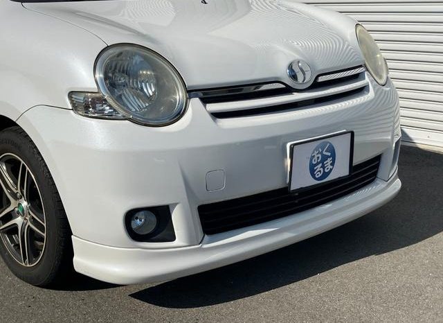 Toyota Sienta X L Package 2011 full