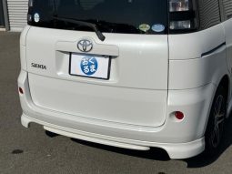 Toyota Sienta X L Package 2011 full