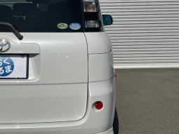 Toyota Sienta X L Package 2011 full