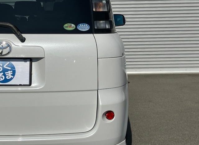 Toyota Sienta X L Package 2011 full