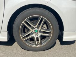 Toyota Sienta X L Package 2011 full